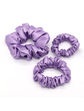 Scrunchie by Terriezaa – Handmade Saténová gumička na kučeravé vlasy - fialková